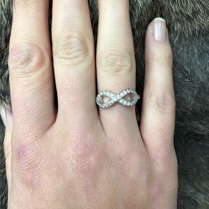 14KT Diamond Infinity Ring - Size 6.5